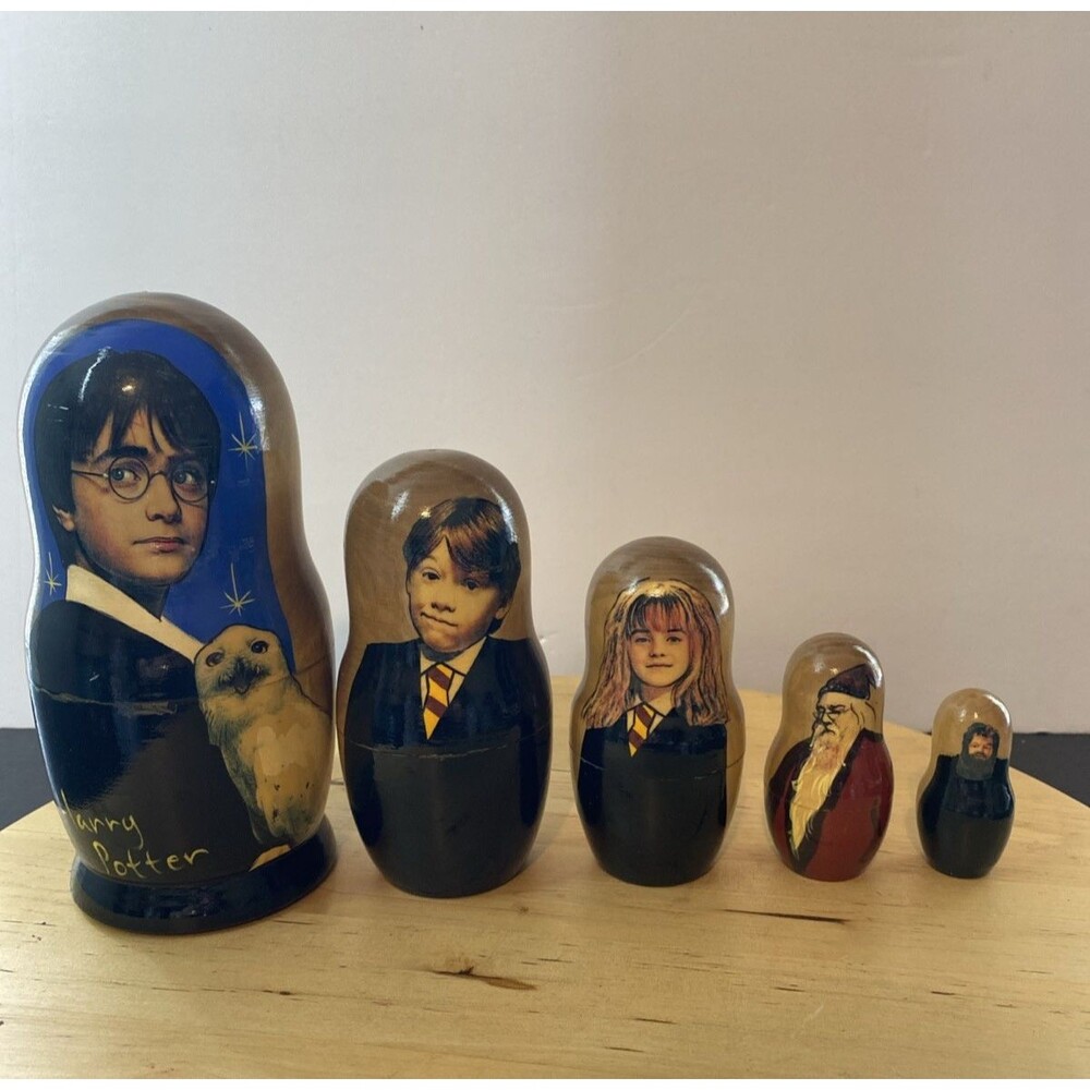 Harry Potter Wooden Russian Nesting Dolls 5 Piece Set